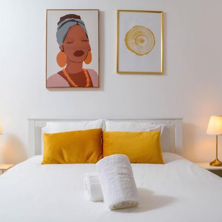 Travel & Live Marques Apartments Porto Eksteriør billede